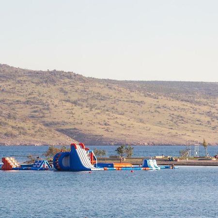 Apartmani Paklenica Noa ستاريغغاد باكلينتسا المظهر الخارجي الصورة